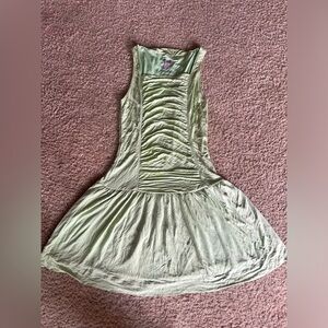 Green Sleeveless Dress #7
